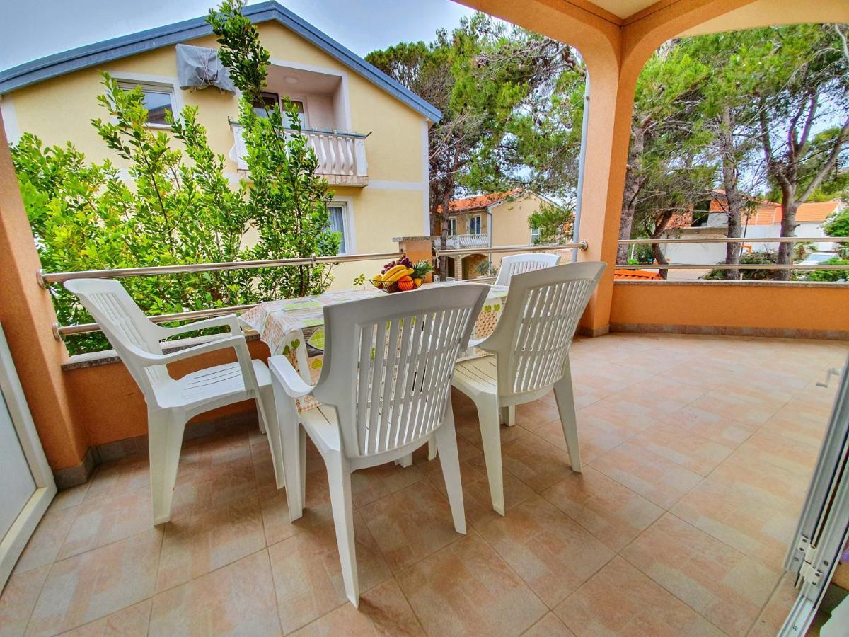 Apartmani Steli Vir Buitenkant foto